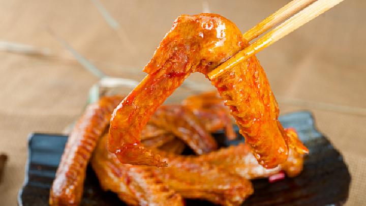 秋季養(yǎng)生吃什么好？推薦秋天的養(yǎng)生湯做法