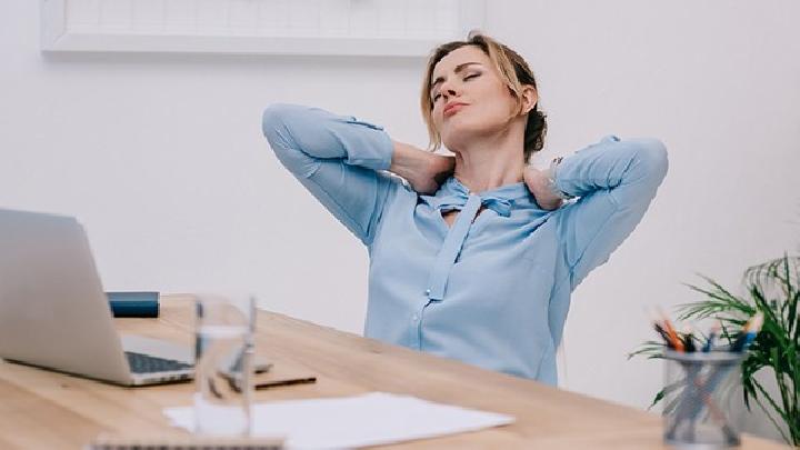 頸部按摩保養(yǎng)方法？頸部按摩保養(yǎng)辦法