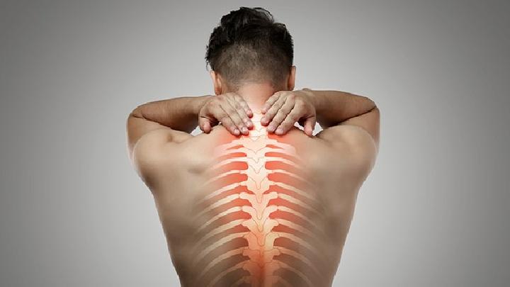 男人最怕禿頭是怎么回事?導(dǎo)致掉發(fā)的關(guān)鍵因素都有哪些