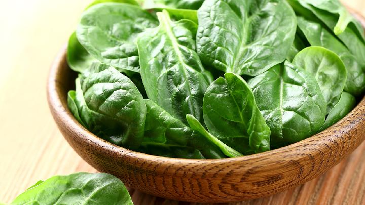 夏季吃什么食物最好 初夏宜食性苦蔬菜