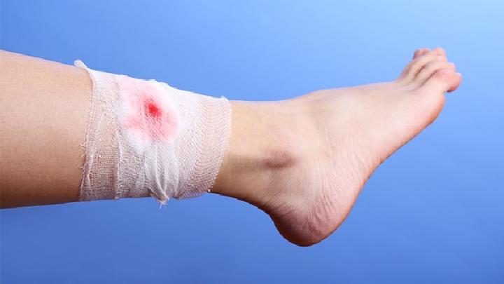 倒立掛腿減肥你敢不敢嘗試