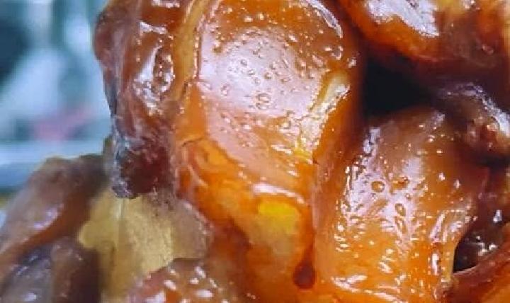 玻尿酸隆鼻效果相對(duì)更自然
