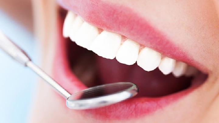 牙齿黑黄怎么办？这5种方法可帮你美白牙齿！