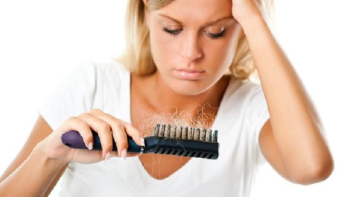 日常生活中如何防止脱发？保持精神舒畅可减少脱发
