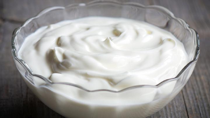 酸奶的美容功效推荐4款自制酸奶护肤面膜