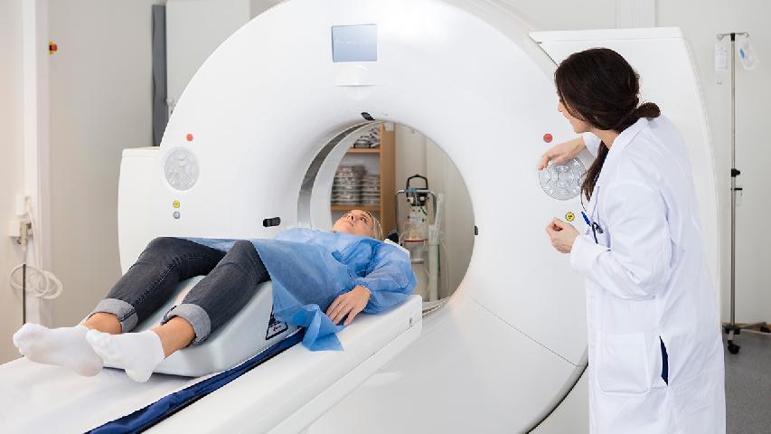 CT检查全知道：普通与增强CT的差异，频繁做CT真的会导致癌症吗？