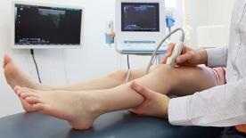 血糖状况如何，“脚”会透露？医生：要是没有这4种迹象，血糖较稳定