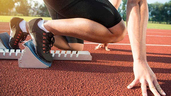 膝盖健康揭秘：这项日常活动比跑步更毁膝盖，你却浑然不觉！