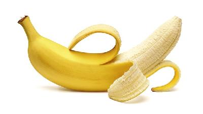 香蕉百合银耳汤——滋阴润燥美容养颜