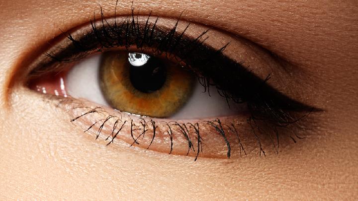 做好双眼皮多久能消肿？