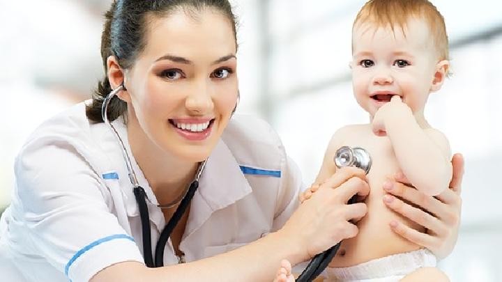坐月子期间婴儿脸上起红疹子该如何治疗