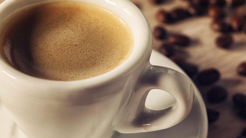 黑咖啡加牛奶能减肥吗 黑咖啡加牛奶还能去水肿吗