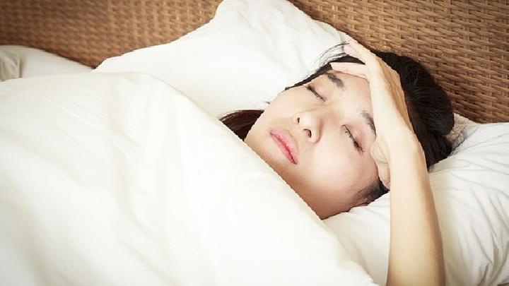 睡覺前泡腳能減肥嗎 加快血液循環(huán)排毒燃燒脂肪