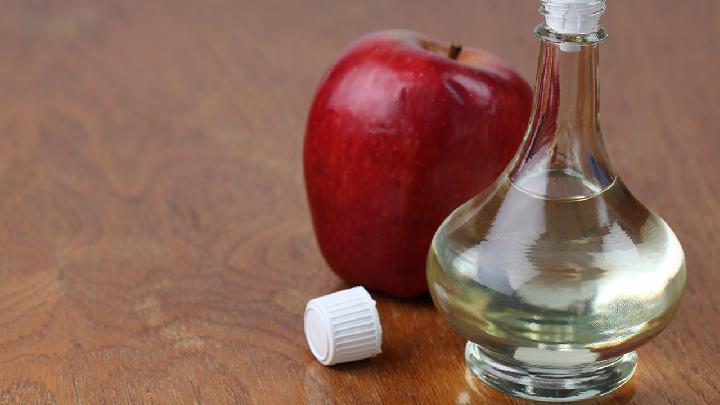 蘋果醋養(yǎng)生功效有哪些？飲用蘋果醋可以減肥嗎？