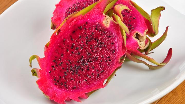 養(yǎng)生益壽火龍果酸奶西米露