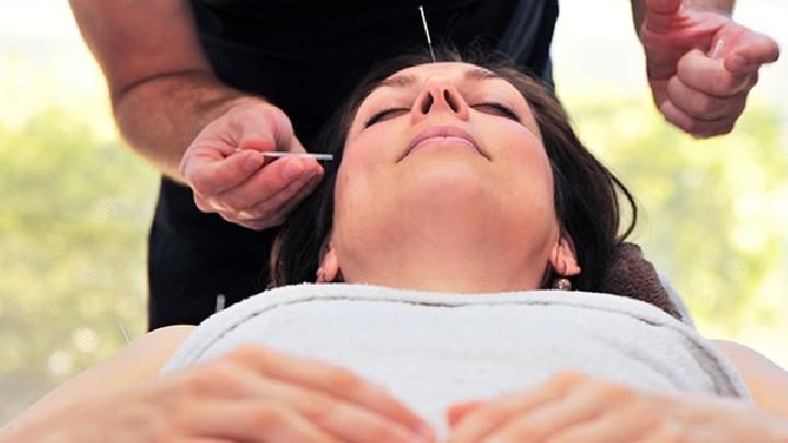 男性注意養(yǎng)生細(xì)節(jié) 能幫助保護頭發(fā)健康