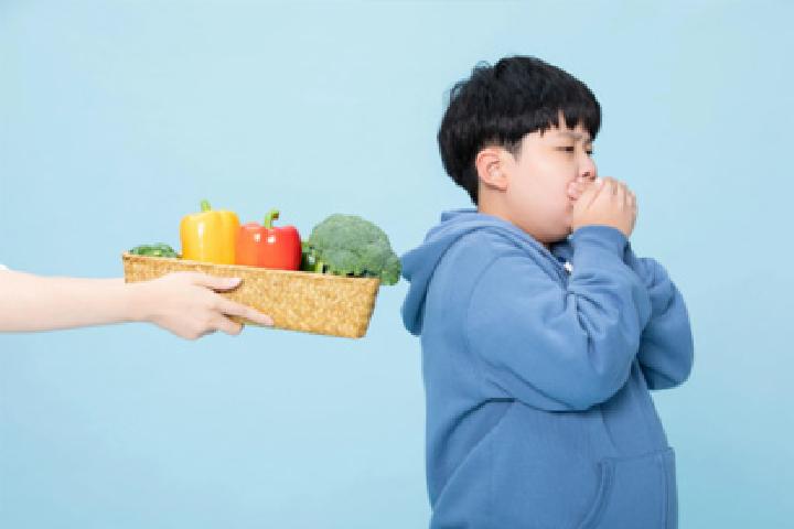 纯靠饿一个月可以瘦几斤