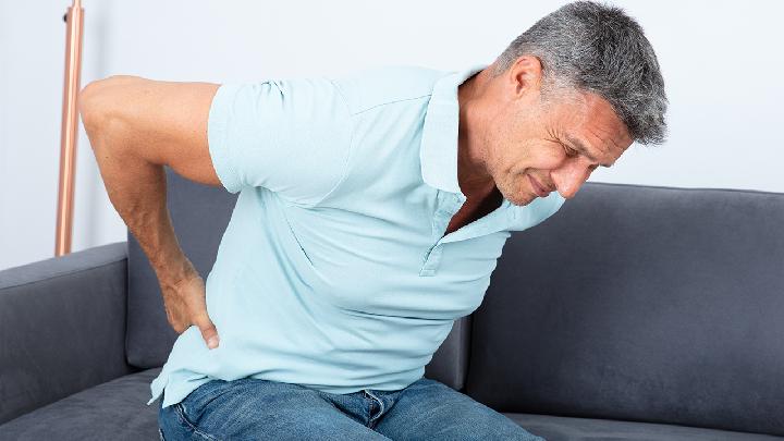 男性腰疼是怎么回事