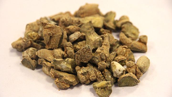 三七花泡水喝的功效