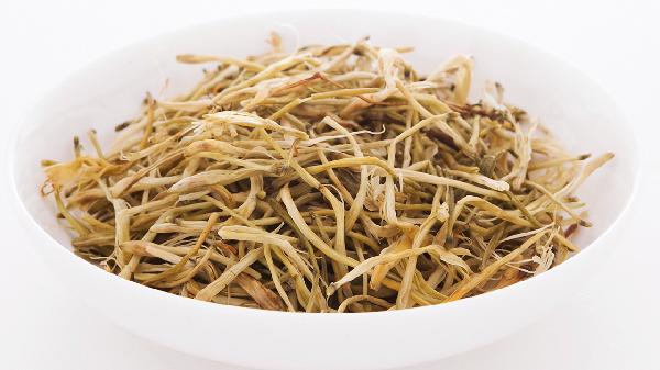 金银花熬水洗澡的功效 金银花洗澡可以天天洗吗