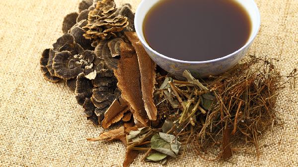 银耳莲子红枣汤的功效与作用