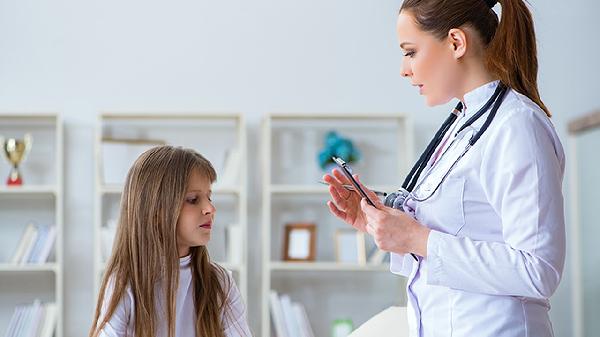 如何治疗宝宝长黄水疮