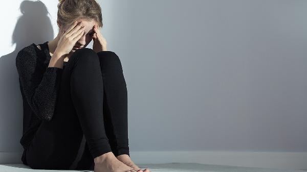 女朋友焦虑怎么帮她缓解焦虑