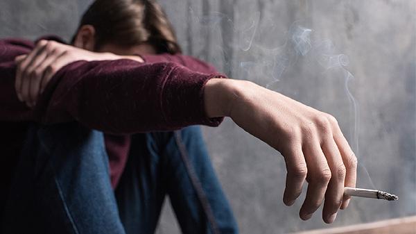 男性长期吸烟对生殖系统有哪些影响？