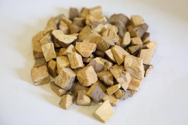 中药鸦胆子去疣的使用方法