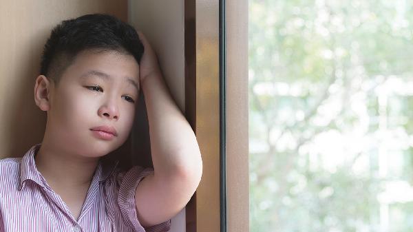 小学生为什么会早恋的原因