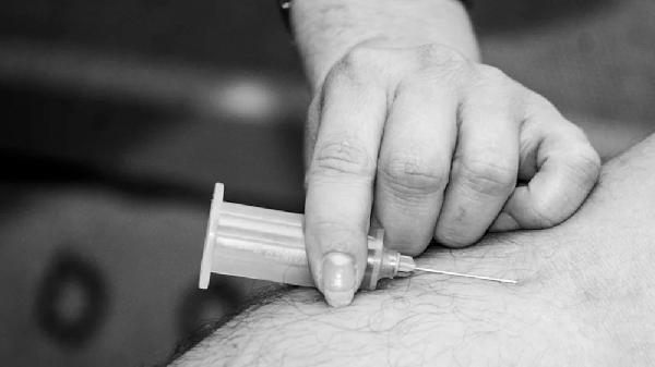 蹲马步如何瘦大腿和小腿
