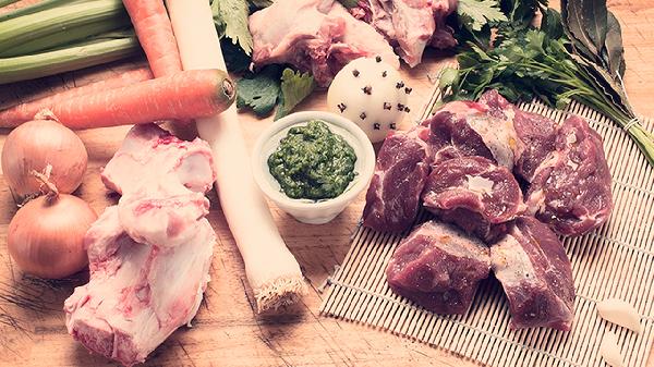 红烧牛肉放哪几种香料
