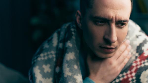 男生没喉结咋回事