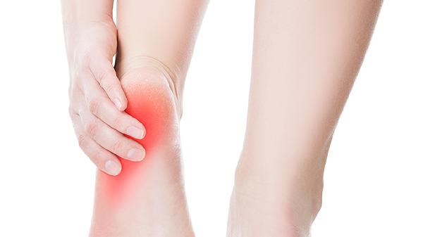 女人泡脚时间长了会怎么样