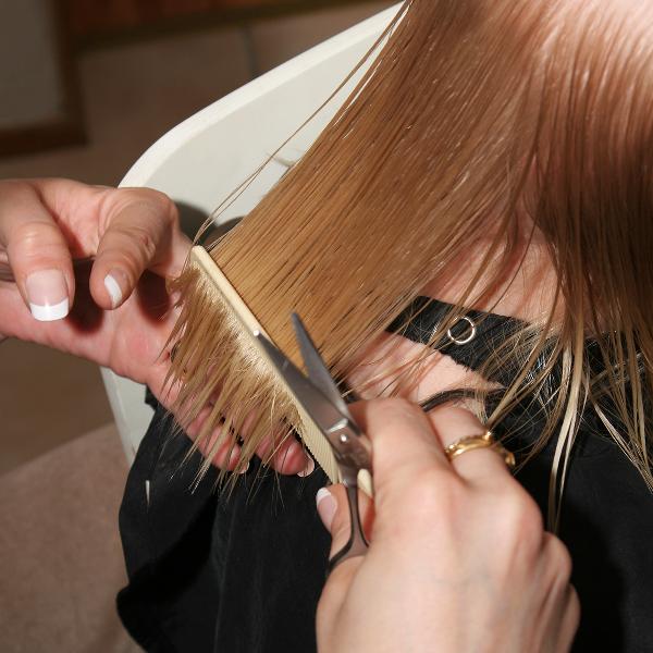 肱三头肌长头训练动作