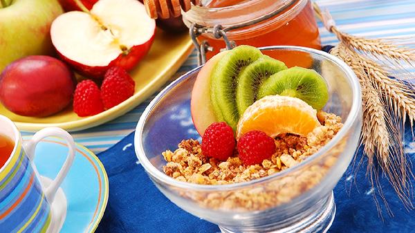 草莓和葡萄能一起吃吗?