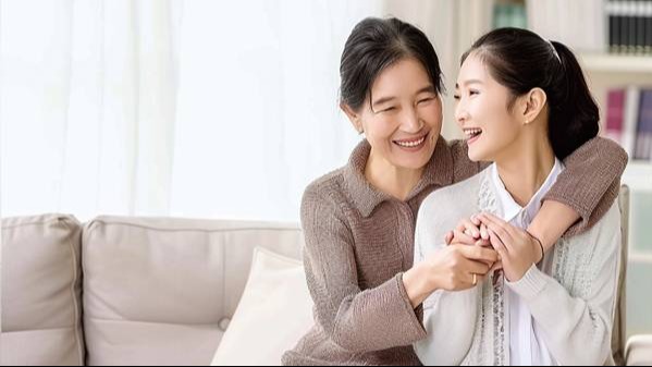 过了60岁别执着于静养？老人越“闹”活的越久？来听听医生怎么说