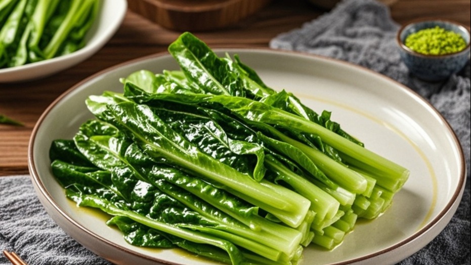 油麦菜是胆固醇“清理器”？医生：不想患血栓，这几物再爱也少吃