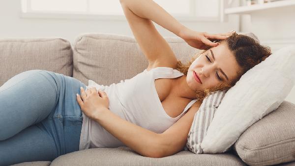 女人40頭暈?zāi)_無(wú)力是什么原因