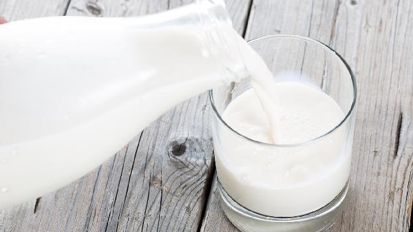 生牛乳是低脂牛奶吗