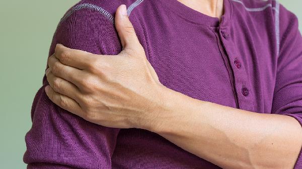 肩关节咔咔响是什么原因中医治疗