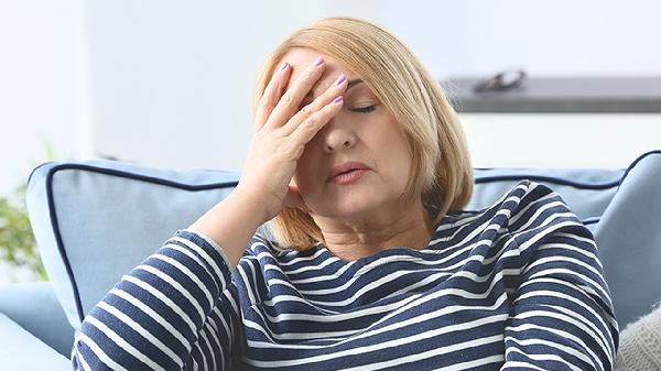 女生青春期中度抑郁能治愈吗