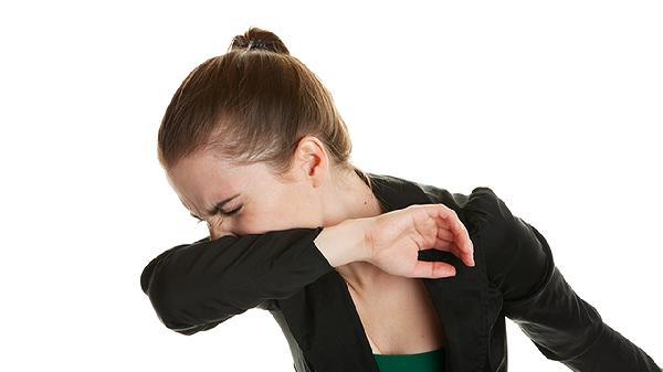 为什么女性打喷嚏小腹会痛