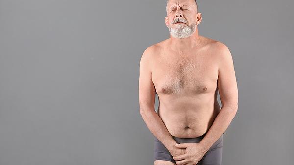 男性睪丸一大一小是什么原因