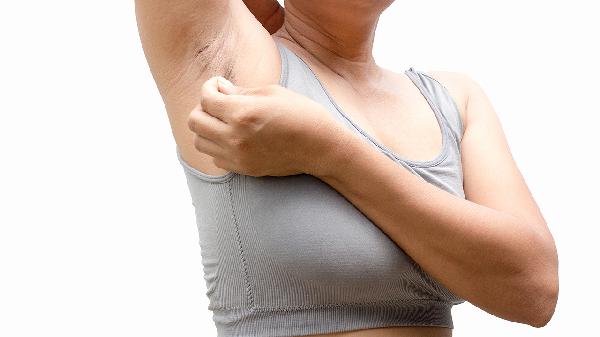女性65歲腋毛變少是怎么回事