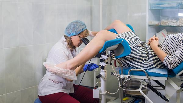 孕婦腳腫是什么原因