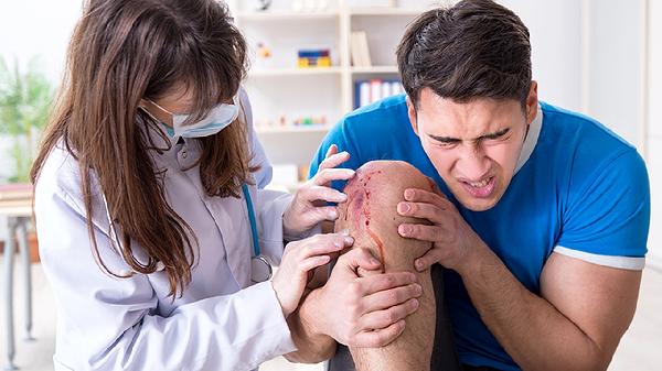 大腿后側(cè)好像扯著筋疼什么運動治療