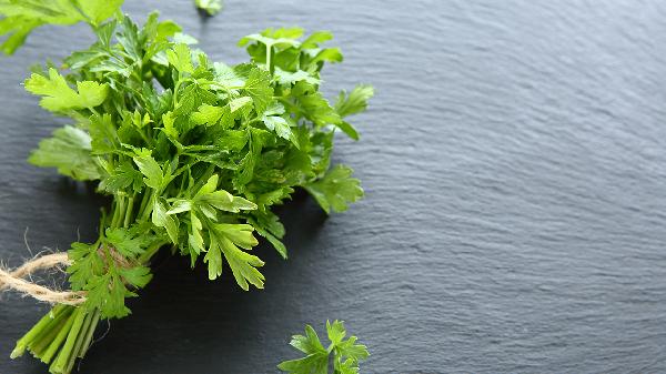 宝宝情绪不稳的时候吃蔬菜会怎么样呢