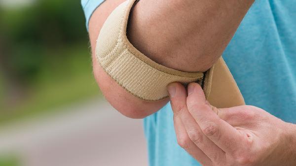 网球肘最快的自愈方法是吃药还是贴膏药