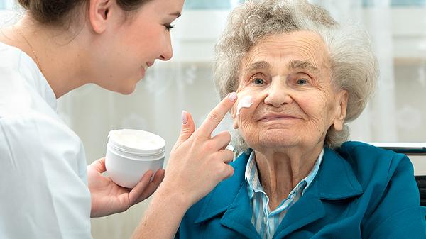 60岁老人喝什么茶叶比较好